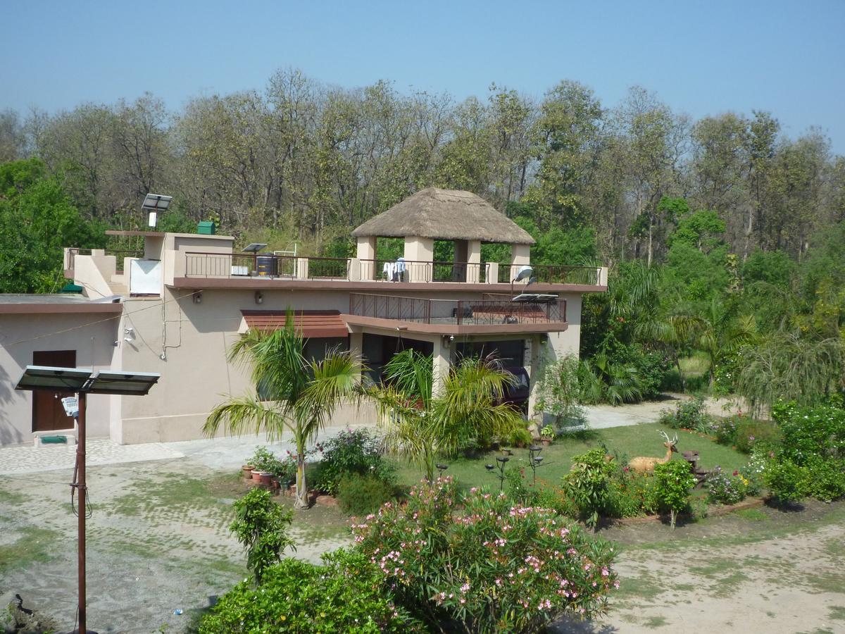 V Resorts Dudhwa Wilderness Camp Lakhimpur 외부 사진