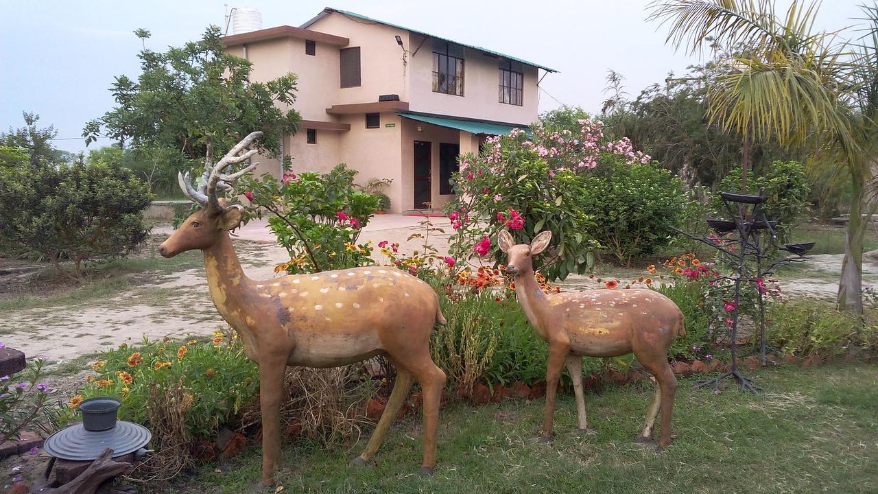 V Resorts Dudhwa Wilderness Camp Lakhimpur 외부 사진